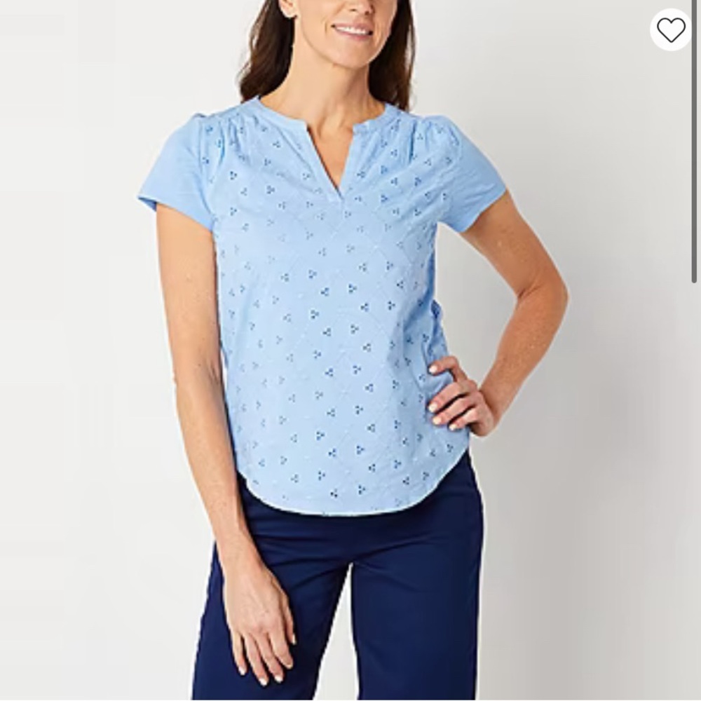 NEW St. John's Bay Womens Eyelet Split Crew Neck Short Sleeve Top size medium